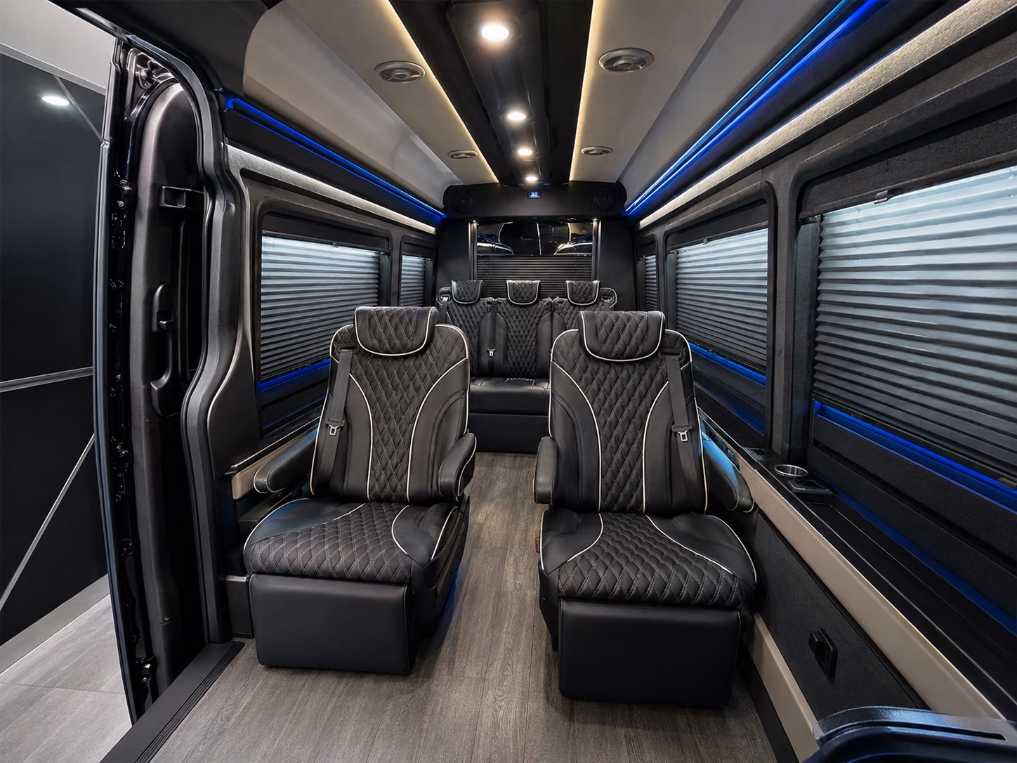 sioux falls airport shuttle buses for employees