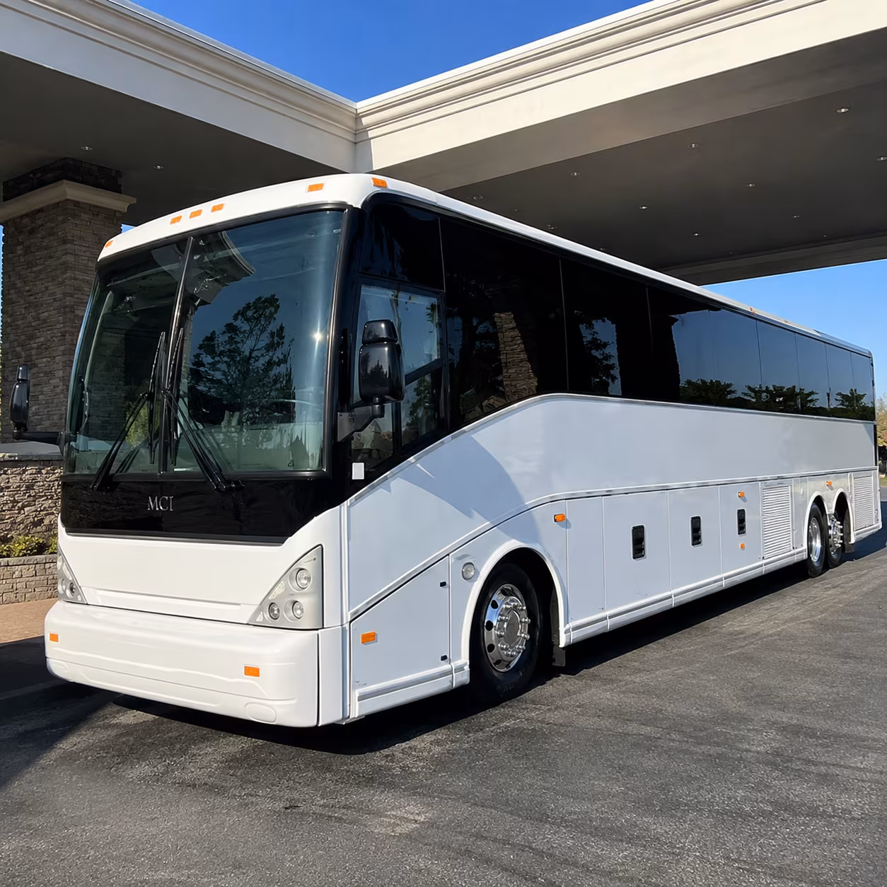 sioux falls long distance charter bus prices